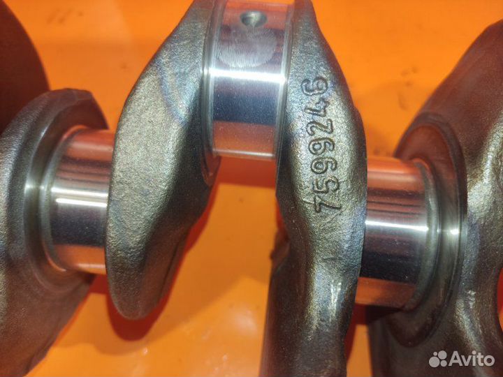 Коленвал Bmw 5 F10 N20 N20B20 Н20