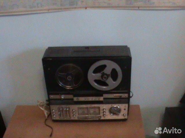 Катушечный магнитофон