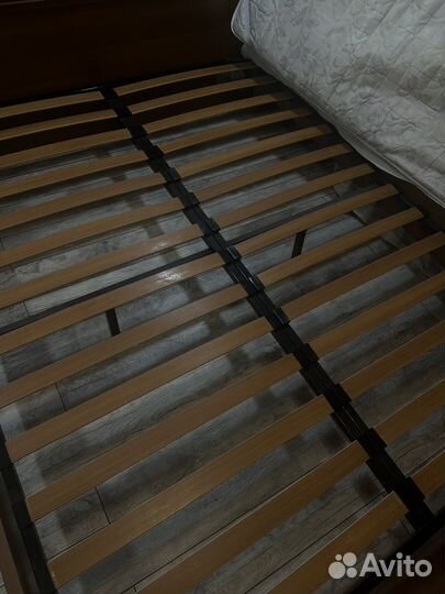 Кровать двухспальная с тумбами