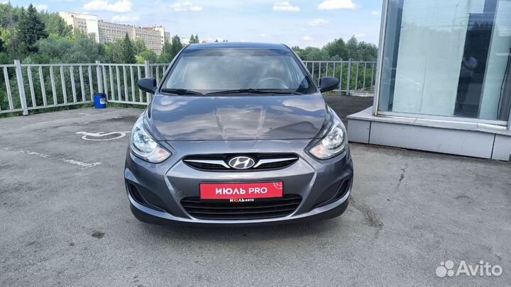 Hyundai Solaris 1.4 МТ, 2013, 100 000 км