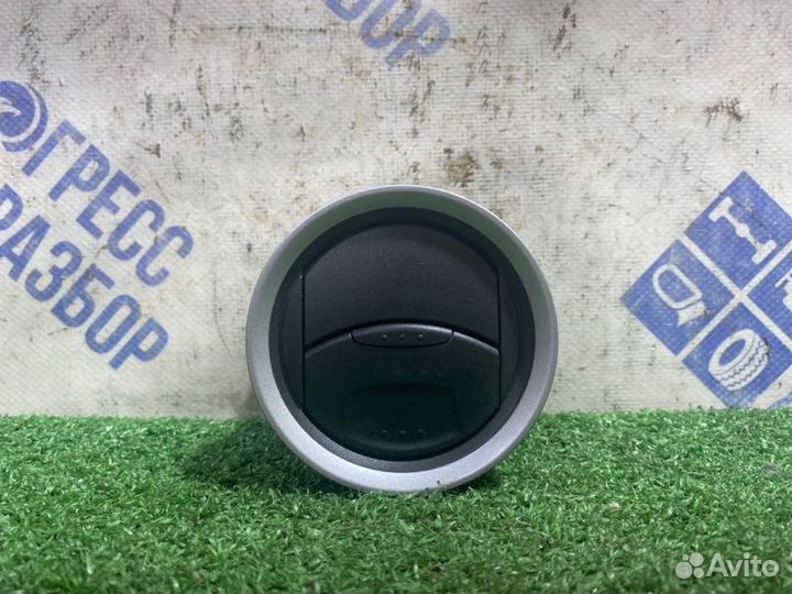 Дефлектор обдува правый Ford Fusion хэтчбек 1.6