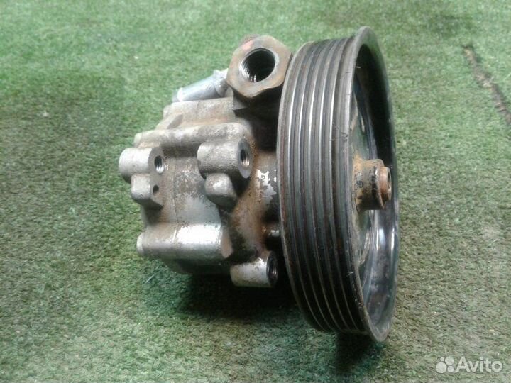 Насос гидроусилителя Renault Duster K4MA690 2013