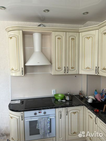 Кухонный гарнитур угловой бу без техники