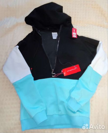 Спортивный костюм женский новый