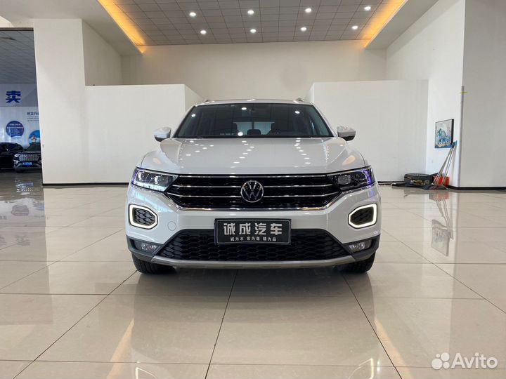 Volkswagen T-Roc 1.5 AMT, 2021, 29 000 км