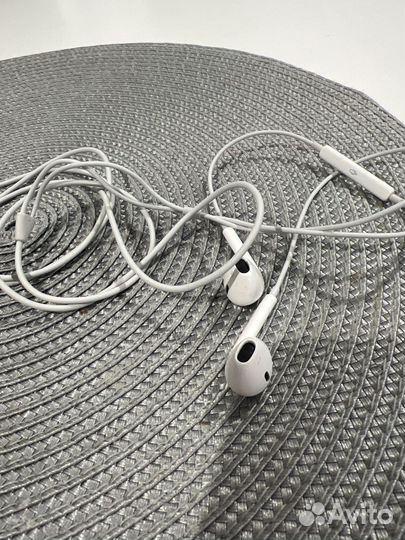 Наушники apple lightning