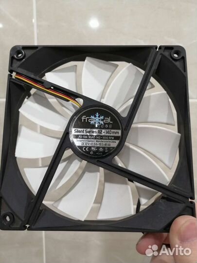 Fractal design Silent Series R2 140 mm вентилятор