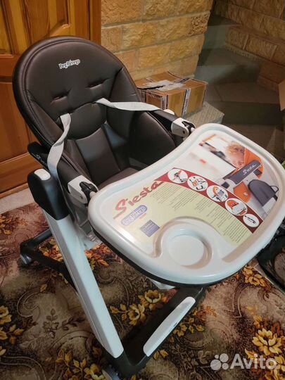 Детский стульчик для кормления peg perego