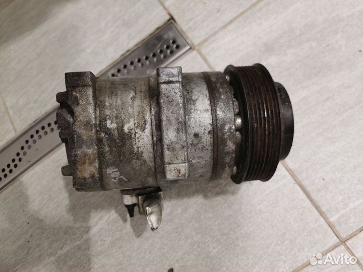 Компрессор Кондиционера на Hyundai Grand Starex