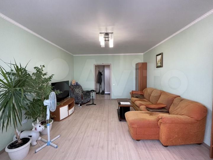 2-к. квартира, 79,5 м², 14/19 эт.