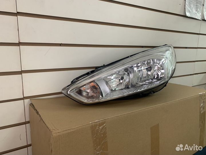 Фара левая Ford Focus 3 / Форд Фокус 3 2015-2019