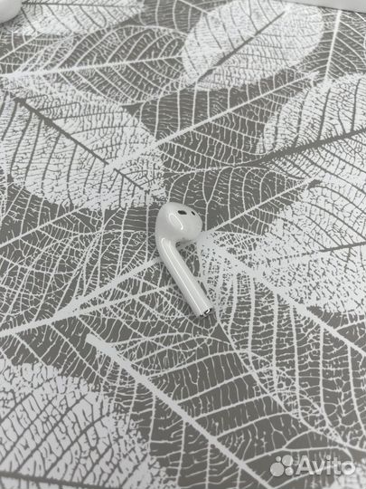 Airpods 2 новый левый наушник оригинал