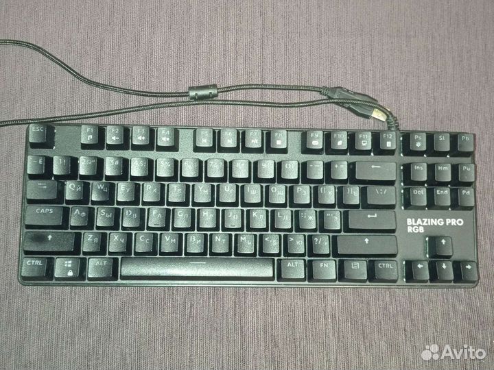 Игровая механическая клавиатура Blazing pro RGB