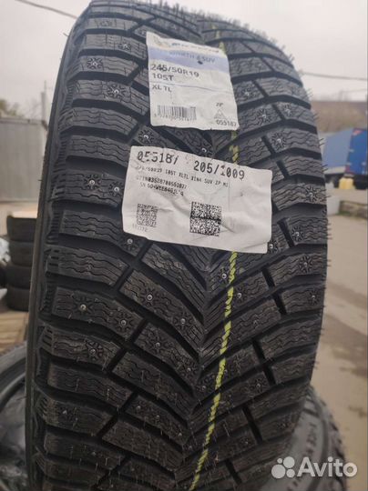 Michelin X-Ice North 4 SUV 245/50 R19