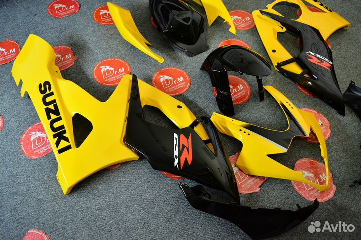 Suzuki gsxr 1000 K5 K6 2005-2006 пластик