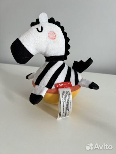 Неваляшка зебра