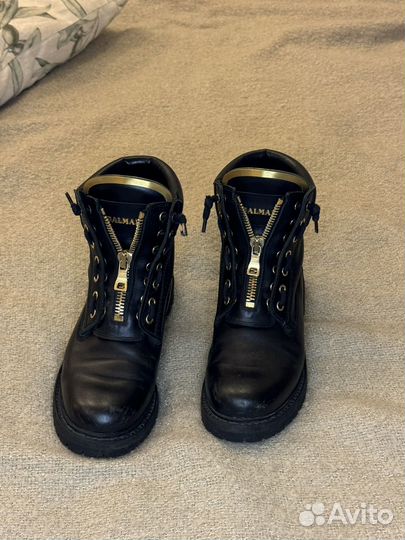 Ботинки женские Balmain