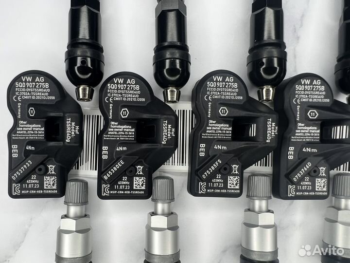 Датчики давления в шинах VAG 5Q0907275F новые