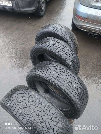 Nokian Tyres Hakkapeliitta 7 SUV 215/60 R17 100T