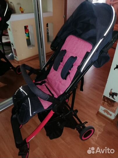 Прогулочная коляска