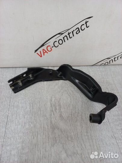 Кронштейн тнвд Volkswagen Touareg 1 рест 3.0 TDI