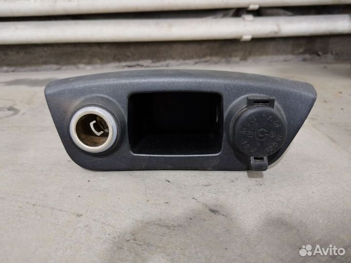 Гнездо прикуривателя Kia Rio (JB) II (2005–2009)