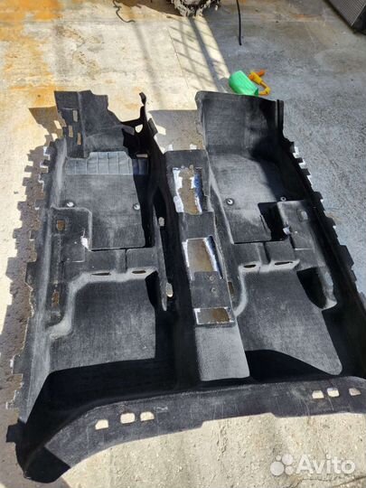 Ковролин на VW Passat B7 1.8TSI