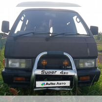 Nissan Vanette 2.0 AT, 1990, 300 000 км, с пробегом, цена 100 000 руб.