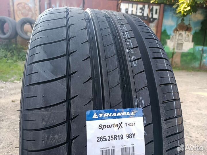 Triangle TH201 265/35 R19 98Y