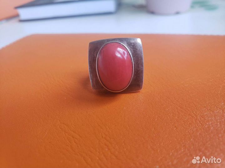 Кольцо. Серебро