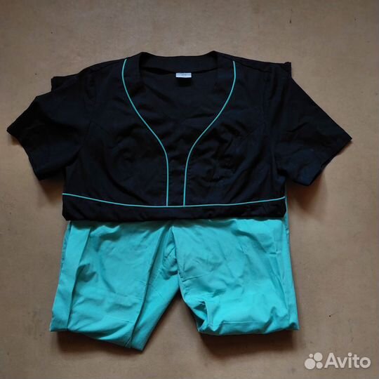 Медицинский хирургический костюм