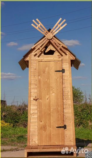 Дачный туалет деревянный HAT116