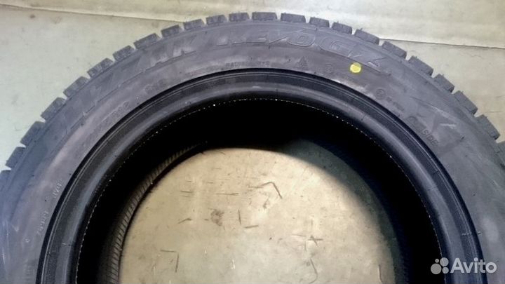 Bridgestone Blizzak Revo GZ 225/50 R17 94S