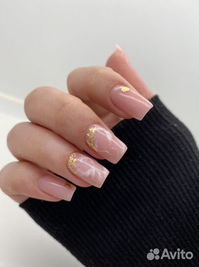 Наращивание ногтей