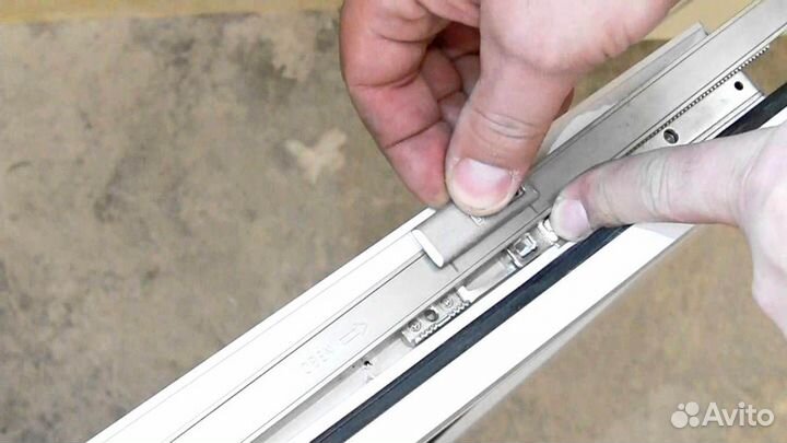 Ремонт пластиковых окон. Утепление окон