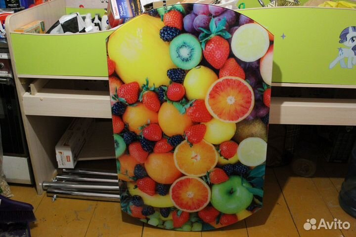 Обеденный стол