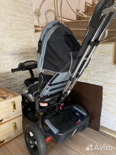 Велосипед 3-х колесный с ручкой управления Lexus