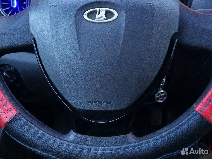 Заглушка на руль granta