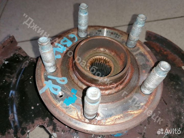 Поворотный кулак передний Chevrolet Cruze Astra J