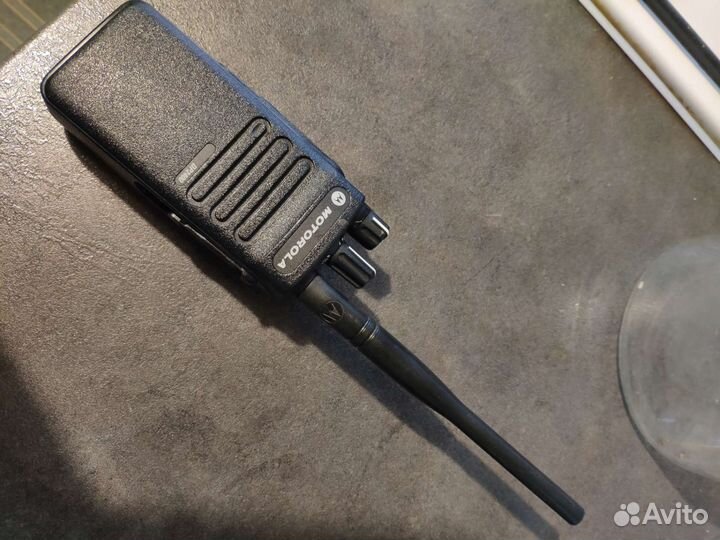 Рация Motorola dp2400 VHF+DMR