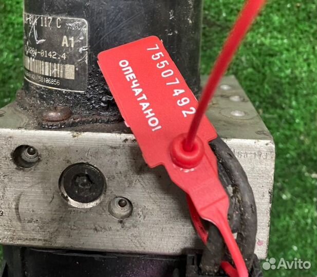 Блок ABS Volkswagen Golf 2001