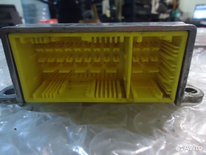 Блок управления airbag (Mercedes-Benz S-class)