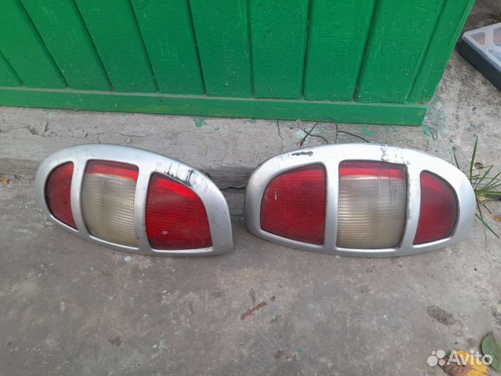 Задние фары