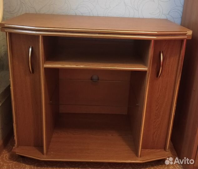 Тумба под телевизор бу