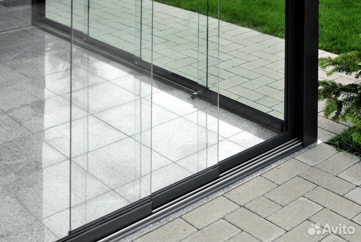 Безрамное остекление лоджий