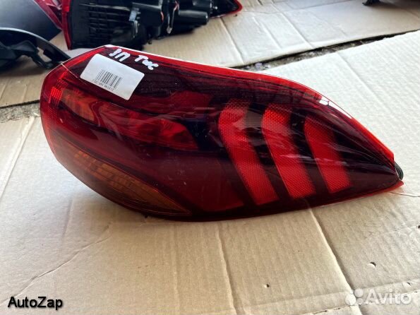 Хендай Туксон 3 фонарь В крыло правый