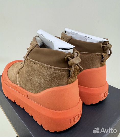 Ботинки UGG Neumel 