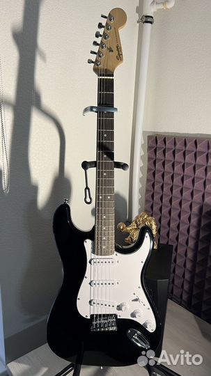 Электро гитара Fender squier stratocaster