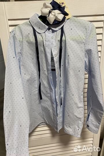 Рубашки школьные новые