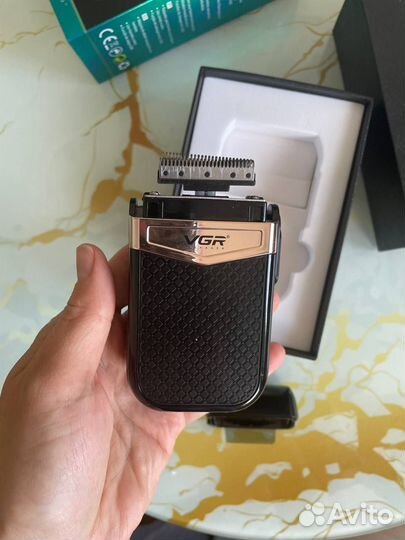 Триммер для бороды и усов VGR V-33